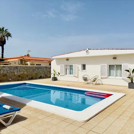 Beachfront And Pool Villa Puerto de Santiago (Tenerife)