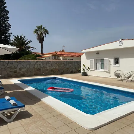 Beachfront And Pool * Puerto de Santiago
